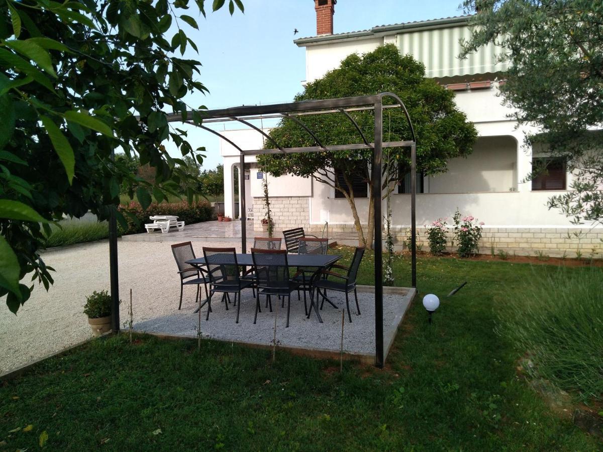 Vesna Apartment *